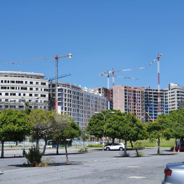 04-220 Vvdas.Teatinos Malaga